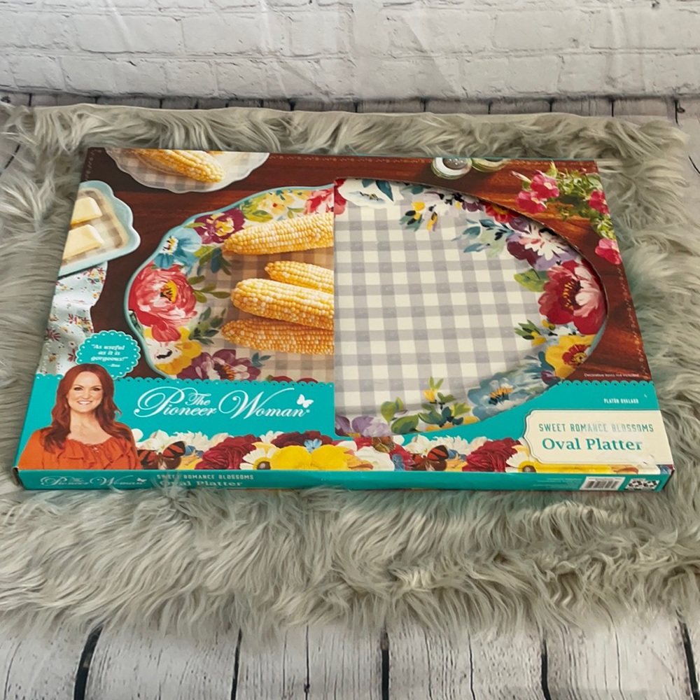 The Pioneer Woman Sweet Romance Platter